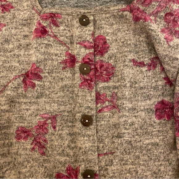 NWOT Girls XL Two Piece Grey Pink Floral Hacci Skirt Cardigan Set - Picture 9 of 15